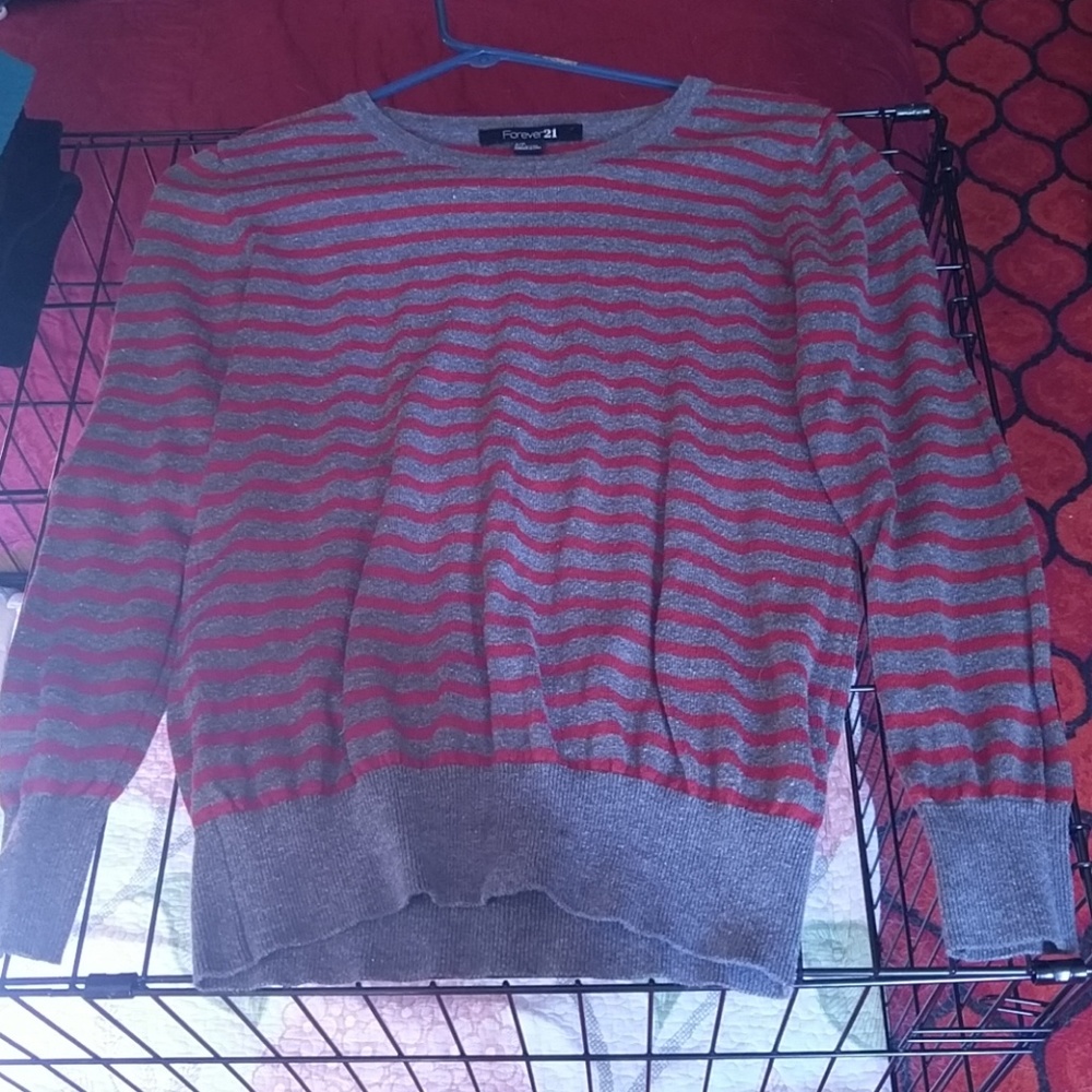 Long sleeve forever 21 tee